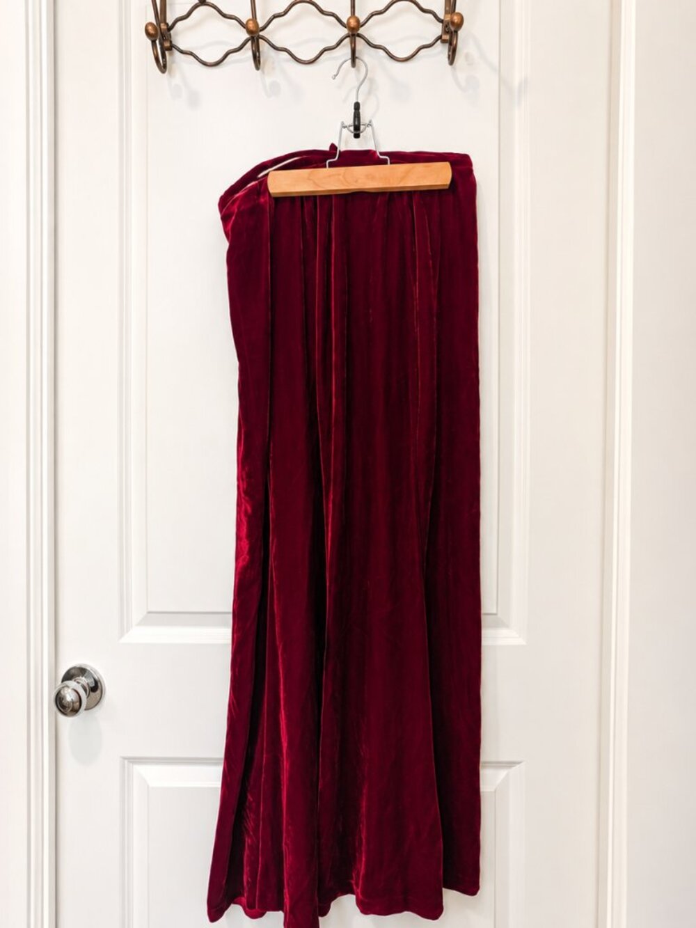 90's Tuscan Mom Grunge Dark Red Maroon Burgundy Velvet Skirt